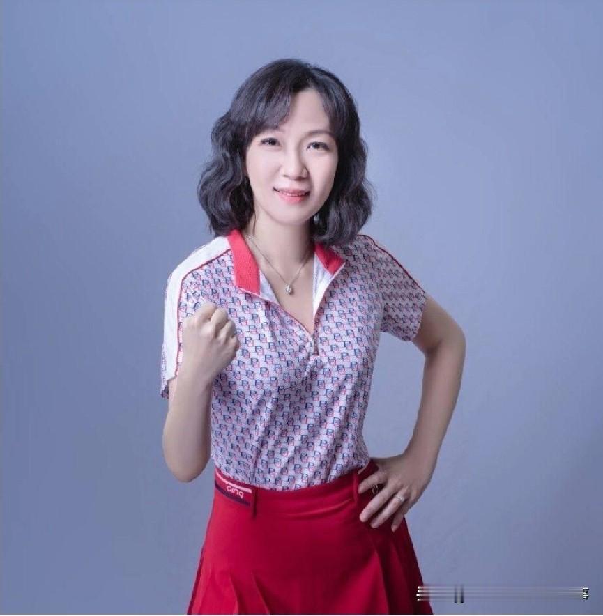 民众党再有元老战将退党 月退3战将考验黄国昌领导力。
今天台湾民众党资深员工战将