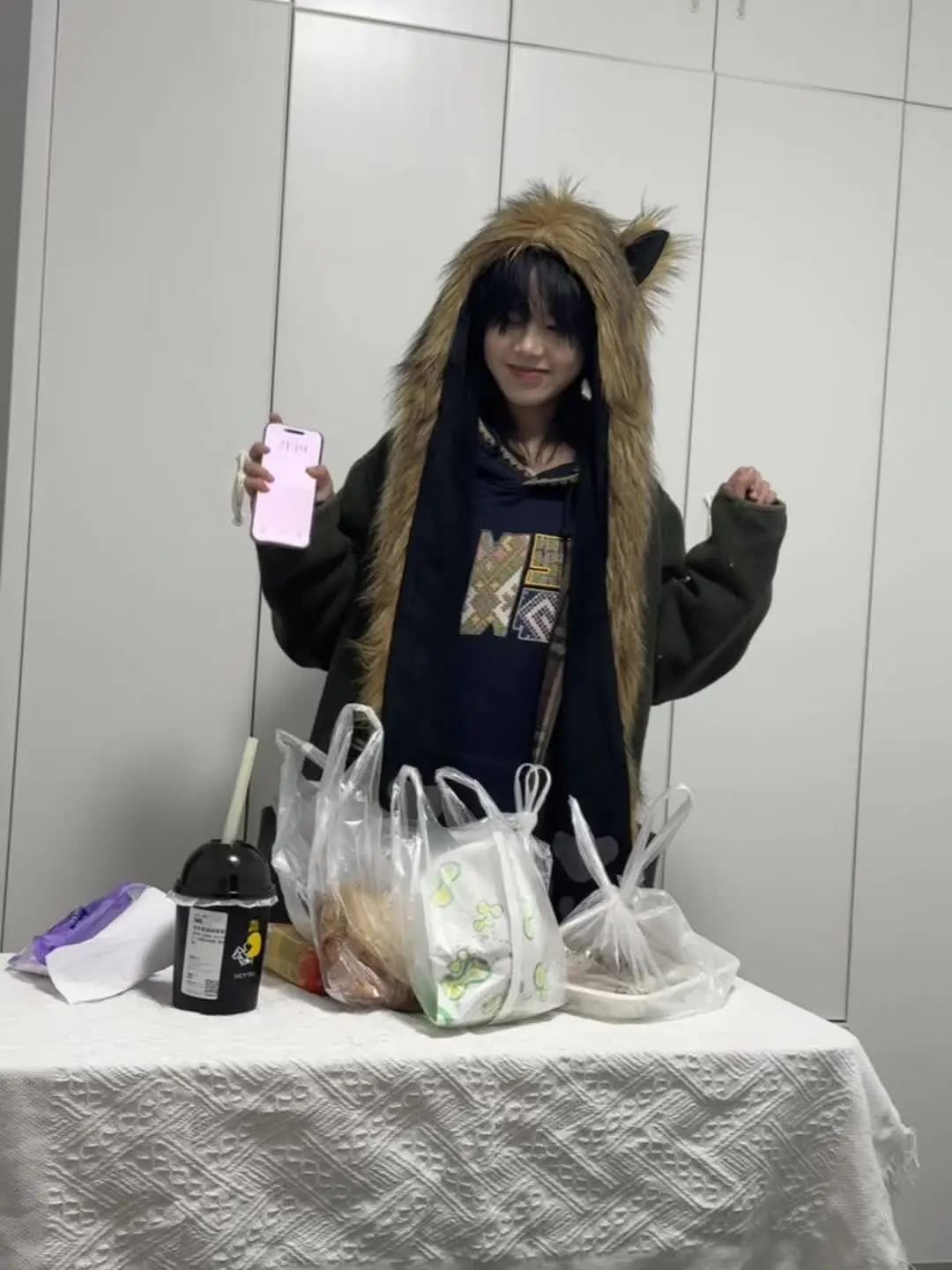 谈到健康的恋爱就会得到平淡的生活和一堆小猫小狗