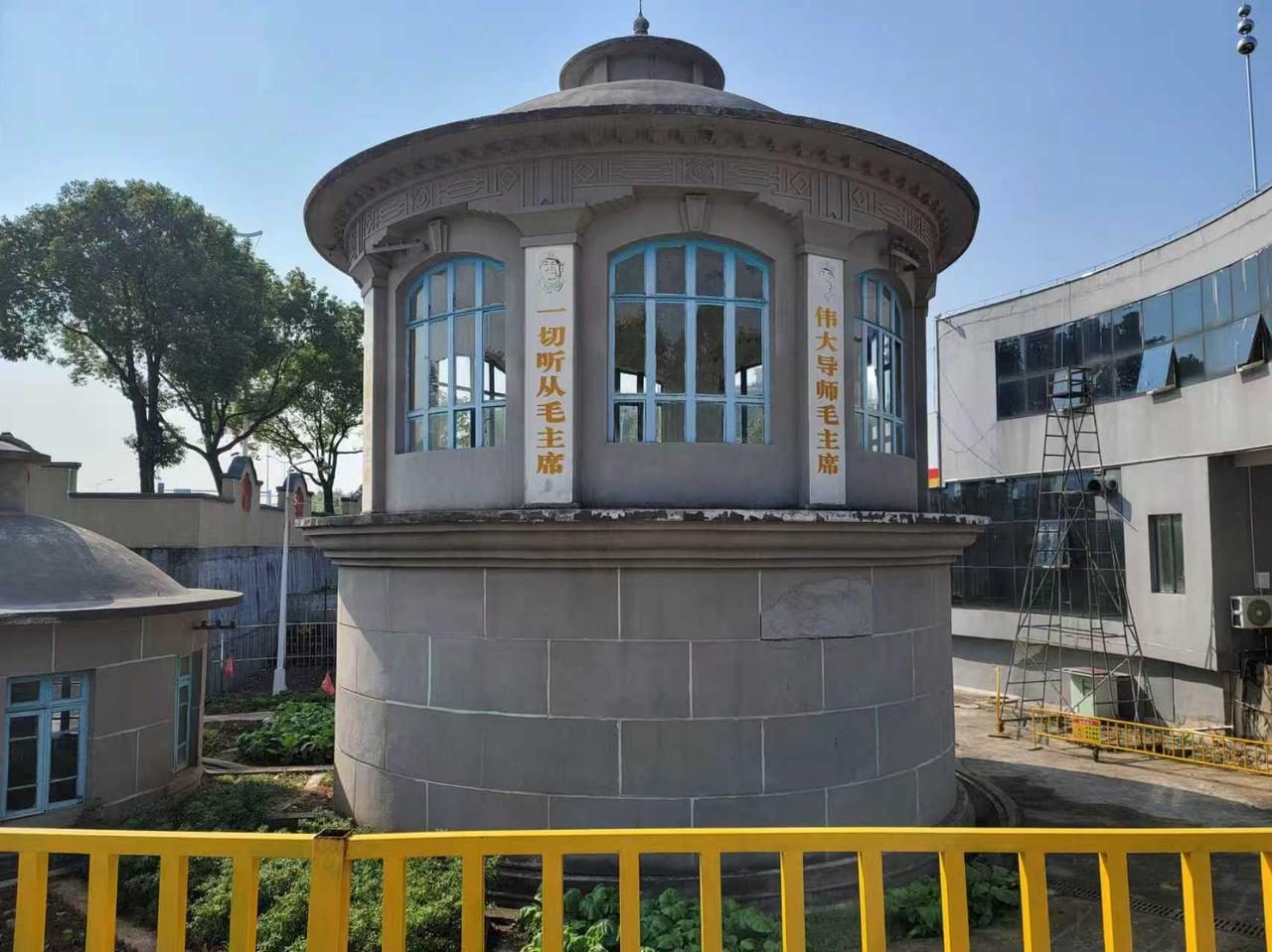 藏在长沙街头的苏联记忆：那些跨越半世纪的援建痕迹
 
行走在长沙的大街小巷，不经