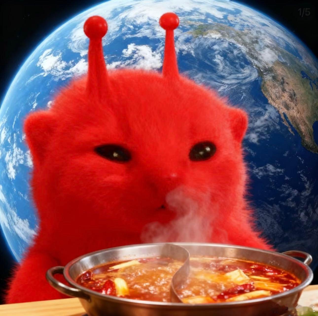 老吃家还以为找到老字号了大爷扛着麻袋路过，被当成活招牌。食客拽着问祖传锅底，他挠