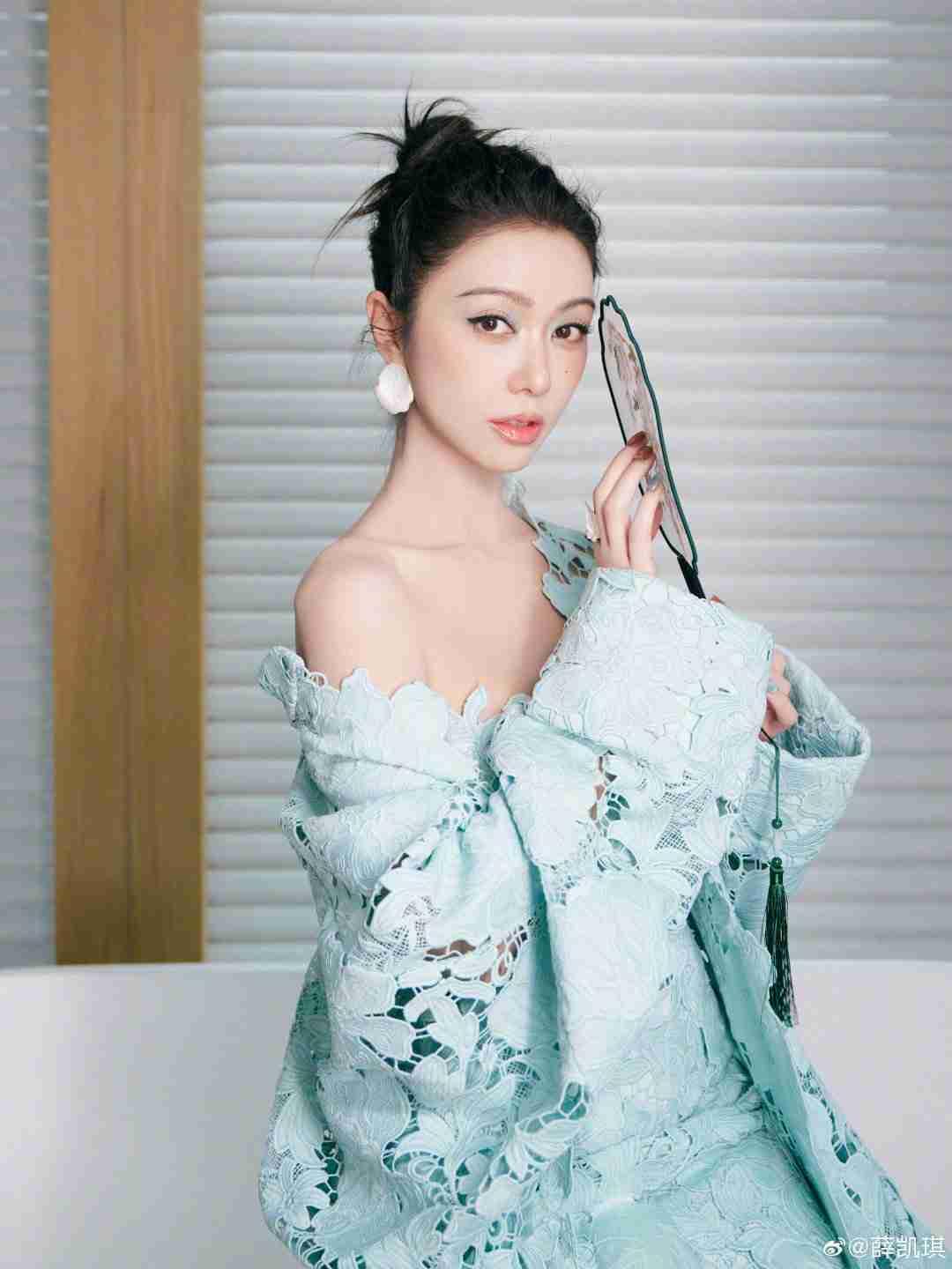 我的今日状态：😁轻松愉快
我这里的天气：☀️晴天