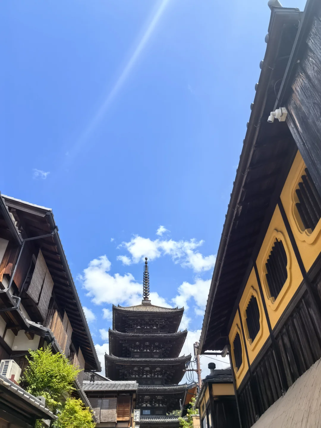 贵州茅台，月线级金叉