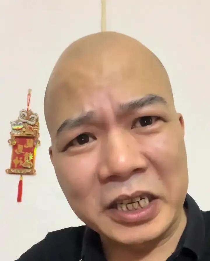 存款整整八位数，连房带车当陪嫁，长相还挺漂亮，结果在相亲市场连着败退，硬生生把老