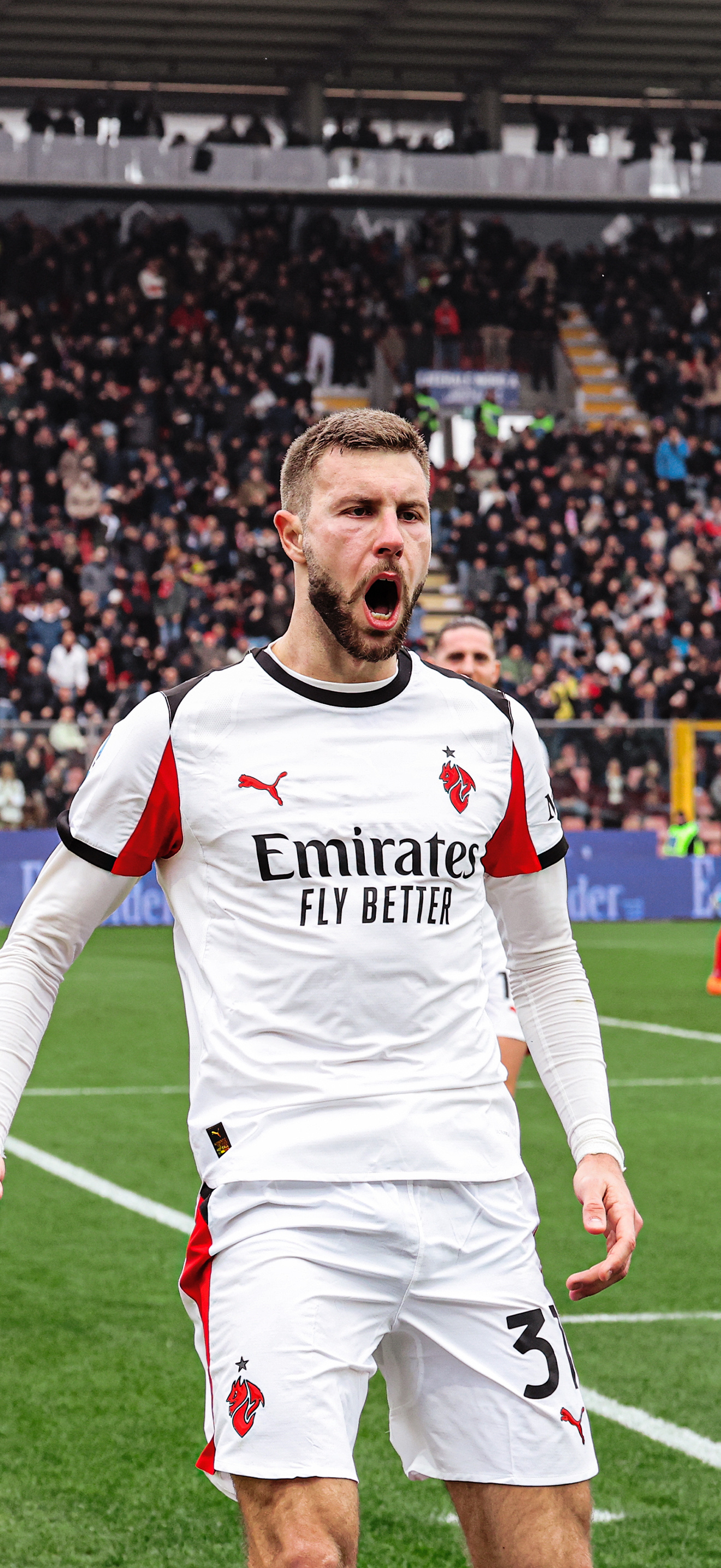 【手机壁纸分享】 ❤️🖤 帕夫洛维奇🇷🇸.sempremilan