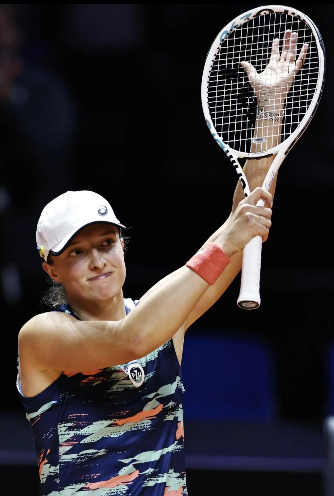 不懂就问，网球世界冠军是如何界定的？

奥运会网球🎾冠军算世界冠军吗？

网球
