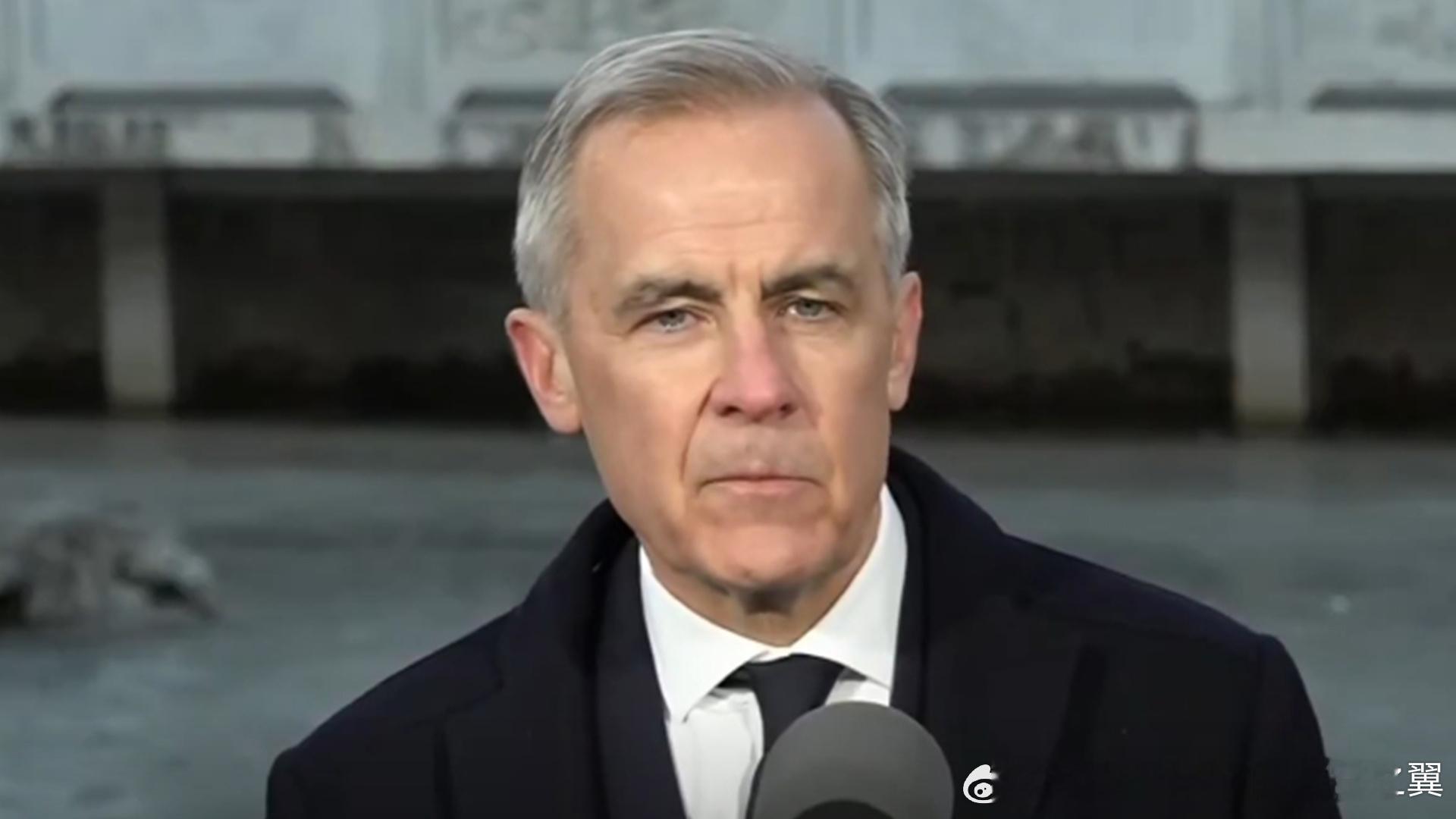 英国首相称中国比美国更可预测 新浪搞乌龙了，说这话的不是英国首相基尔·斯塔默而是