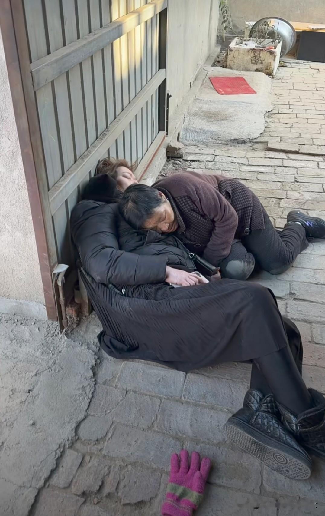 打人后竟还想要回赔偿，这是脸都不要了吗？

2025年11月7日上午，河北廊坊霸