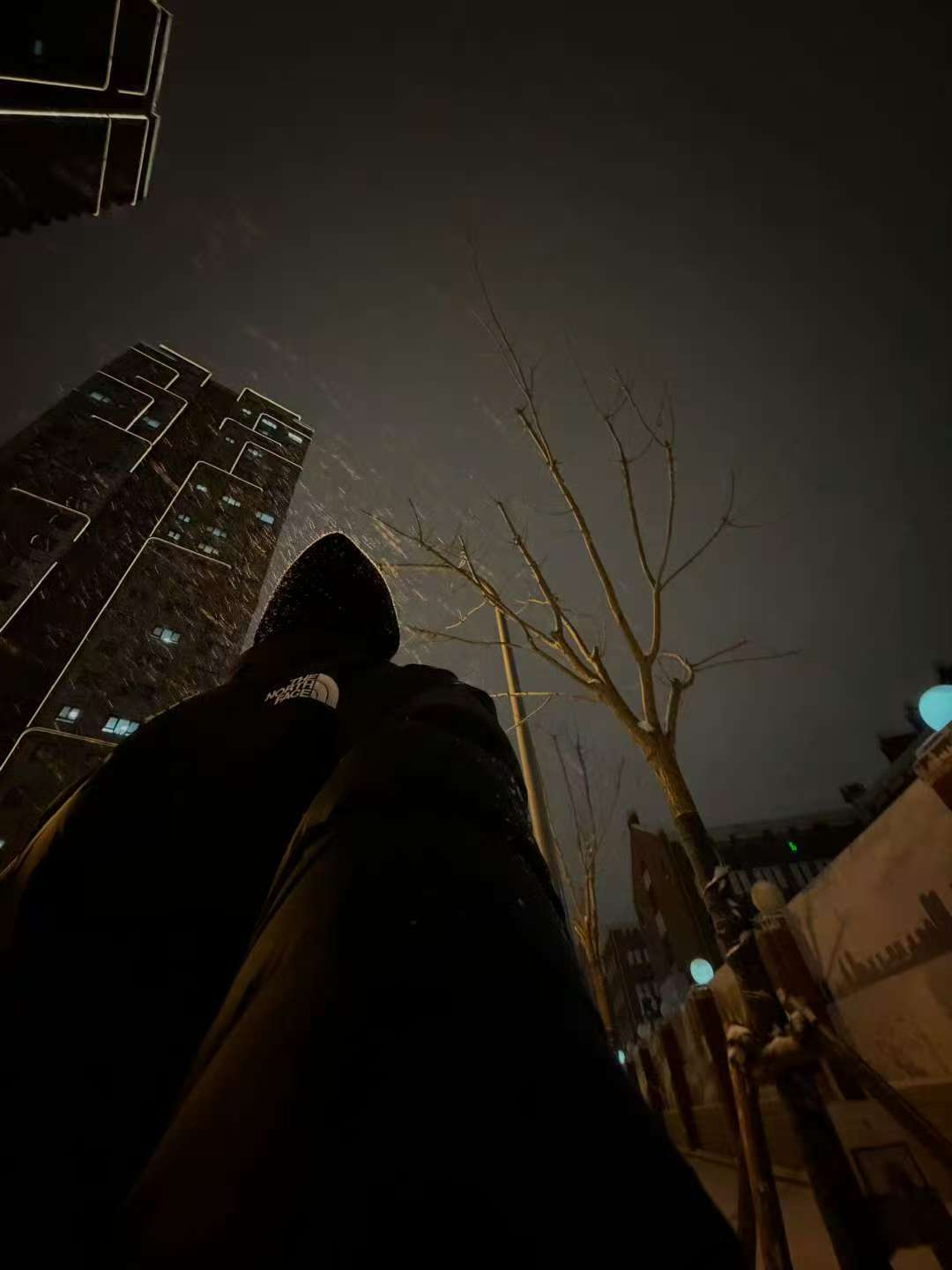 马柏全雪夜晒照马柏全初雪营业 马柏全雪夜晒照 哇！ 