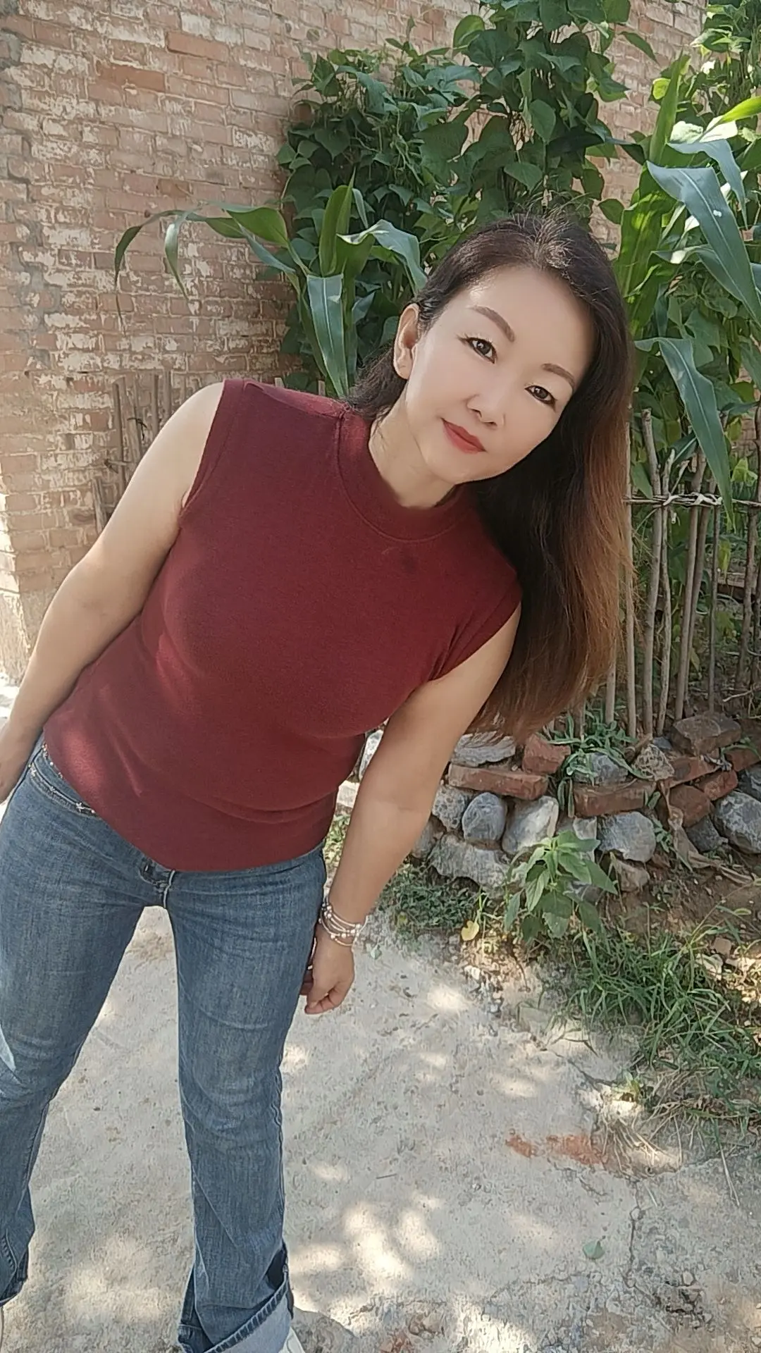 时间不一定能证明什么东西    但一定能让你看透很多东西