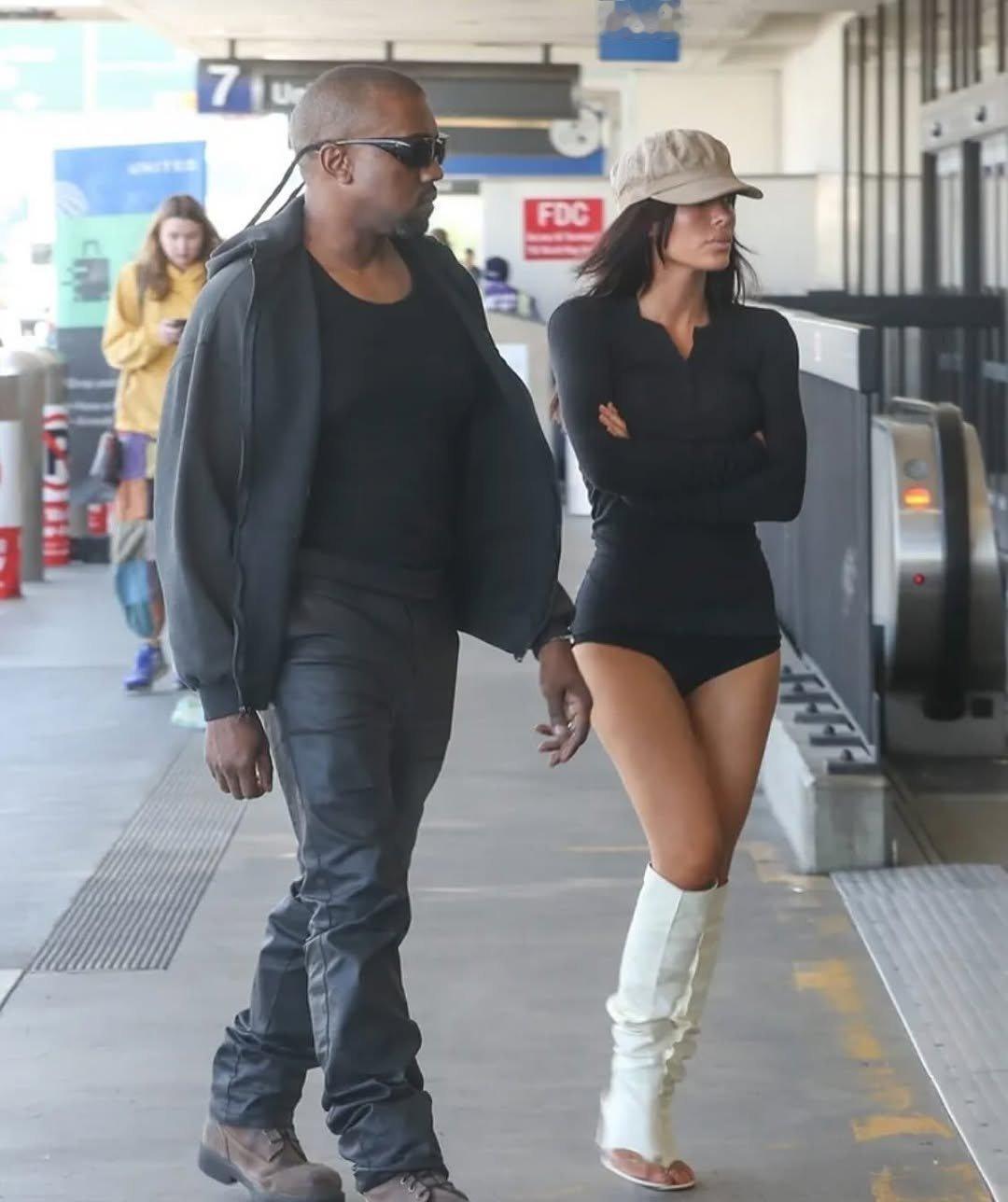 Ye又来了！侃爷Kanye West携老婆比安卡启程飞往上海开演唱会 ​​​