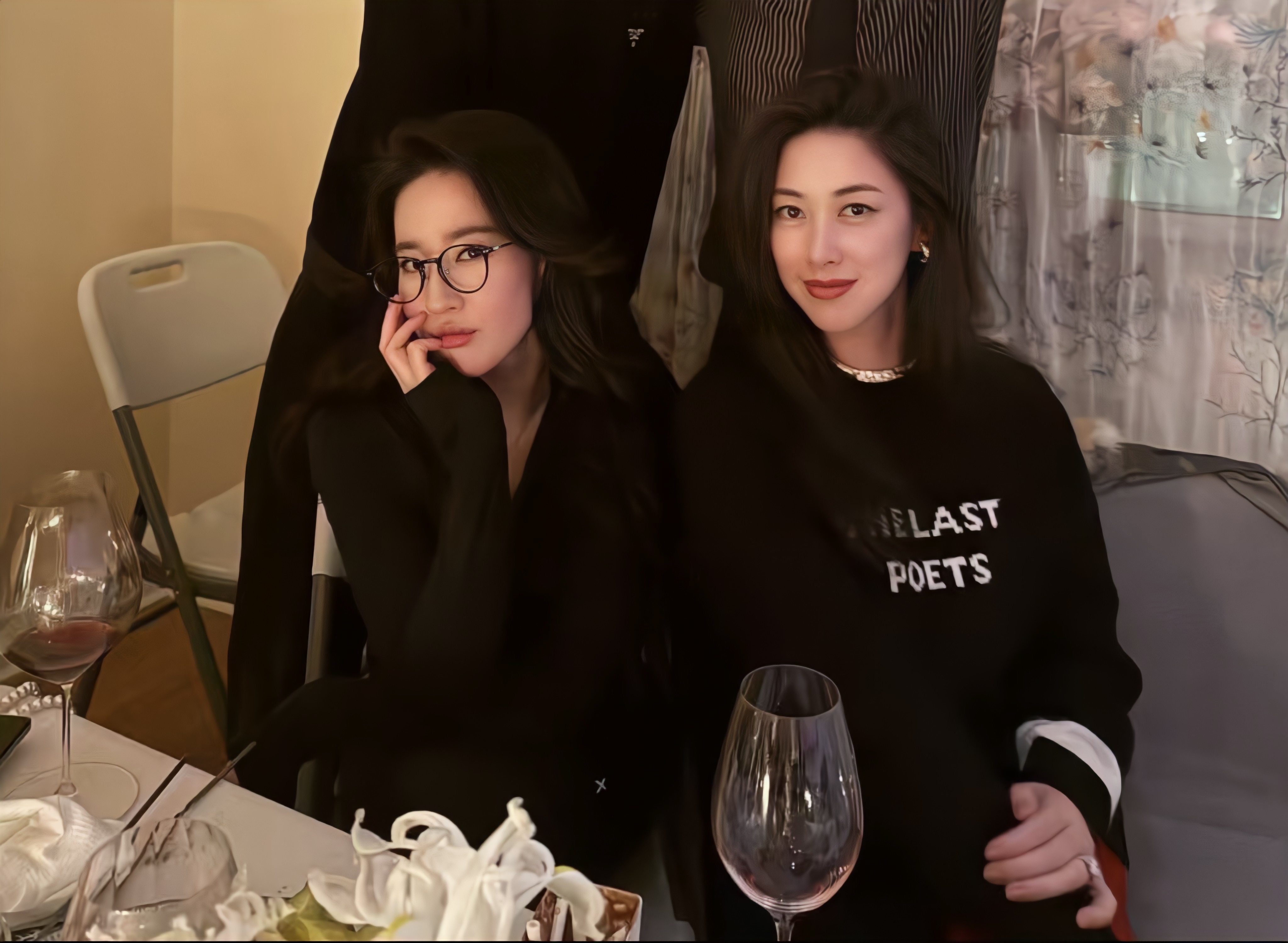 妈妈 妈咪😘 