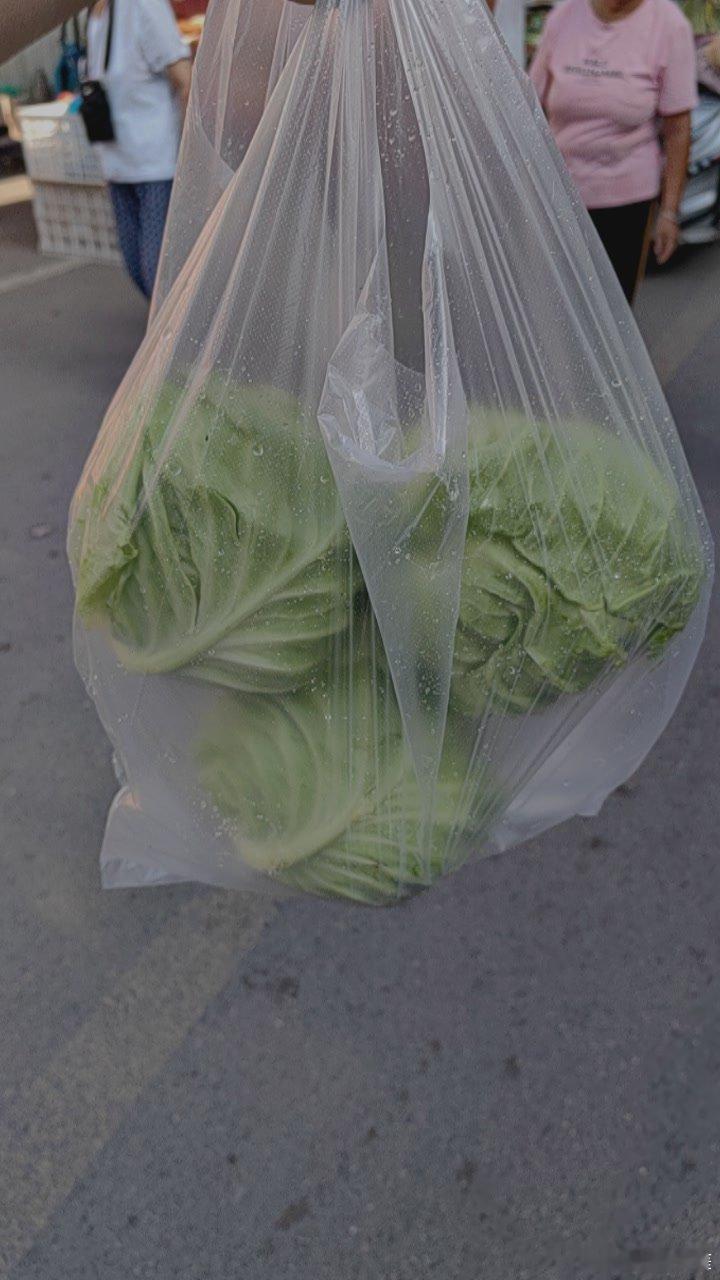 生活手记别把周二当作平凡的重复，它是你亲手为梦想大厦添上的又一块砖。 济南·济南