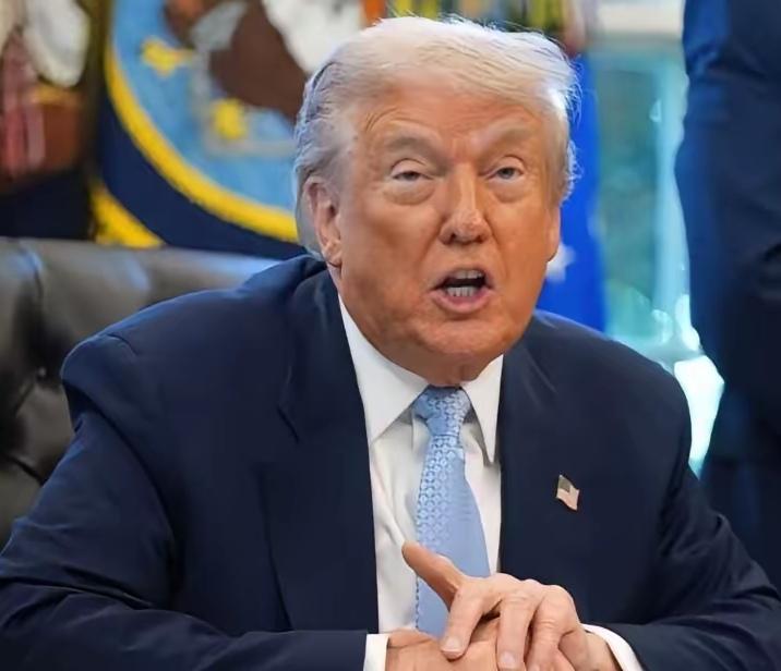 特朗普要搞大跃进，美国GDP增速要达到20%！
    特朗普就是特朗普，一开口