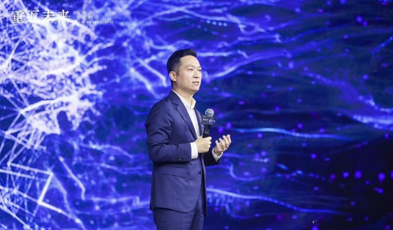 老板电器推出了首个AI烹饪大模型“食神”，让烹饪变得更简单、个性化。这个模型不仅