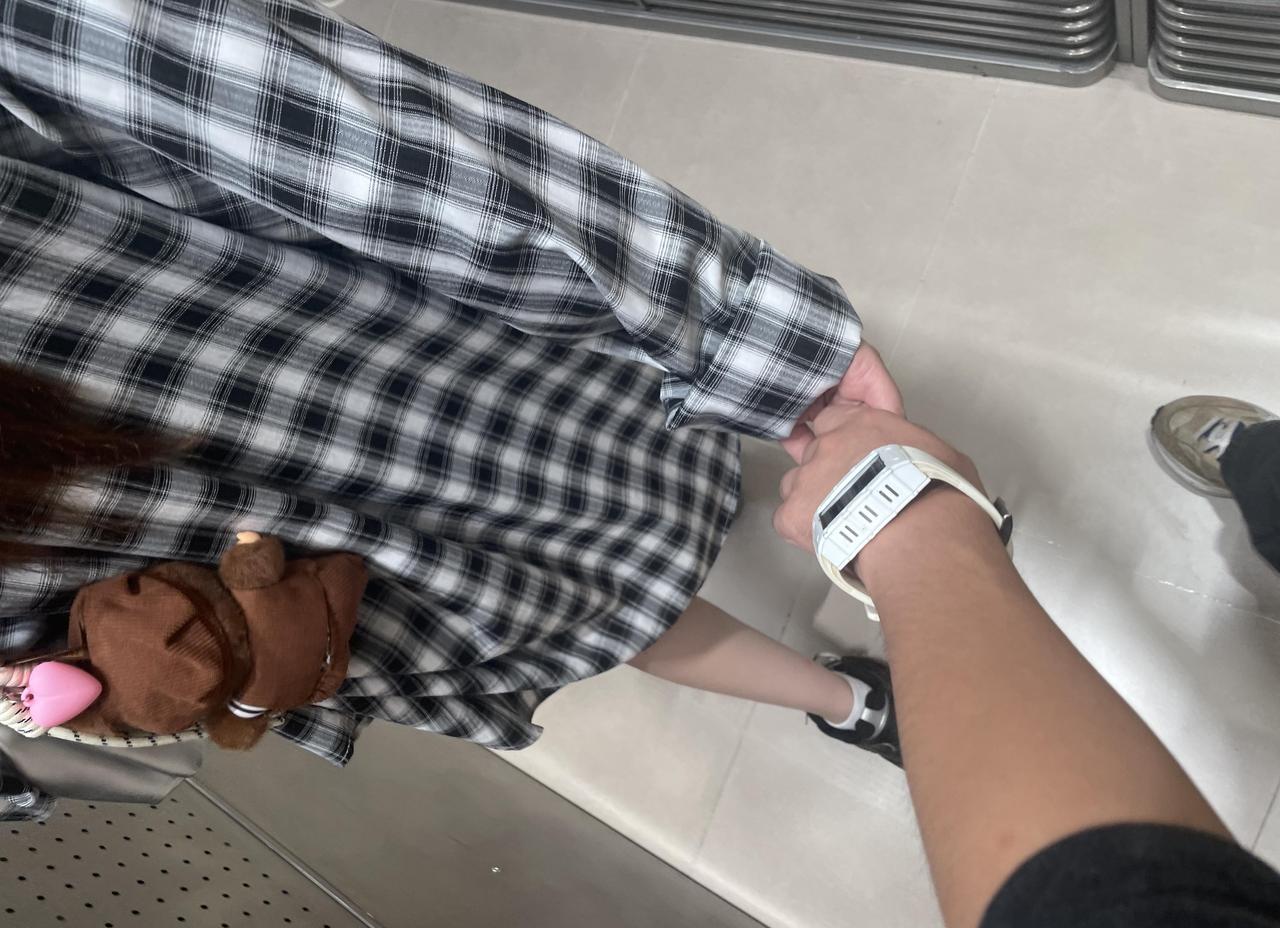 不高不富不帅普通男生的300次真实社交牵手恋爱记录