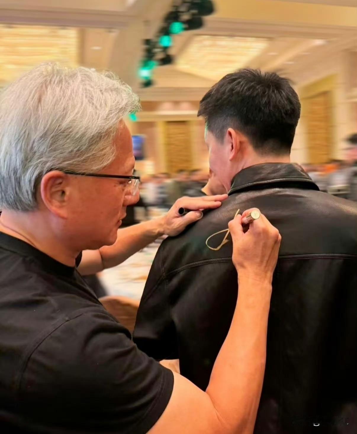 年终奖送皮衣，也只有皮衣男了