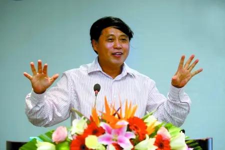 青岛大学教授易宪容：中国正在重构房地产市场新模式！
11月2日环球时报刊登了青岛