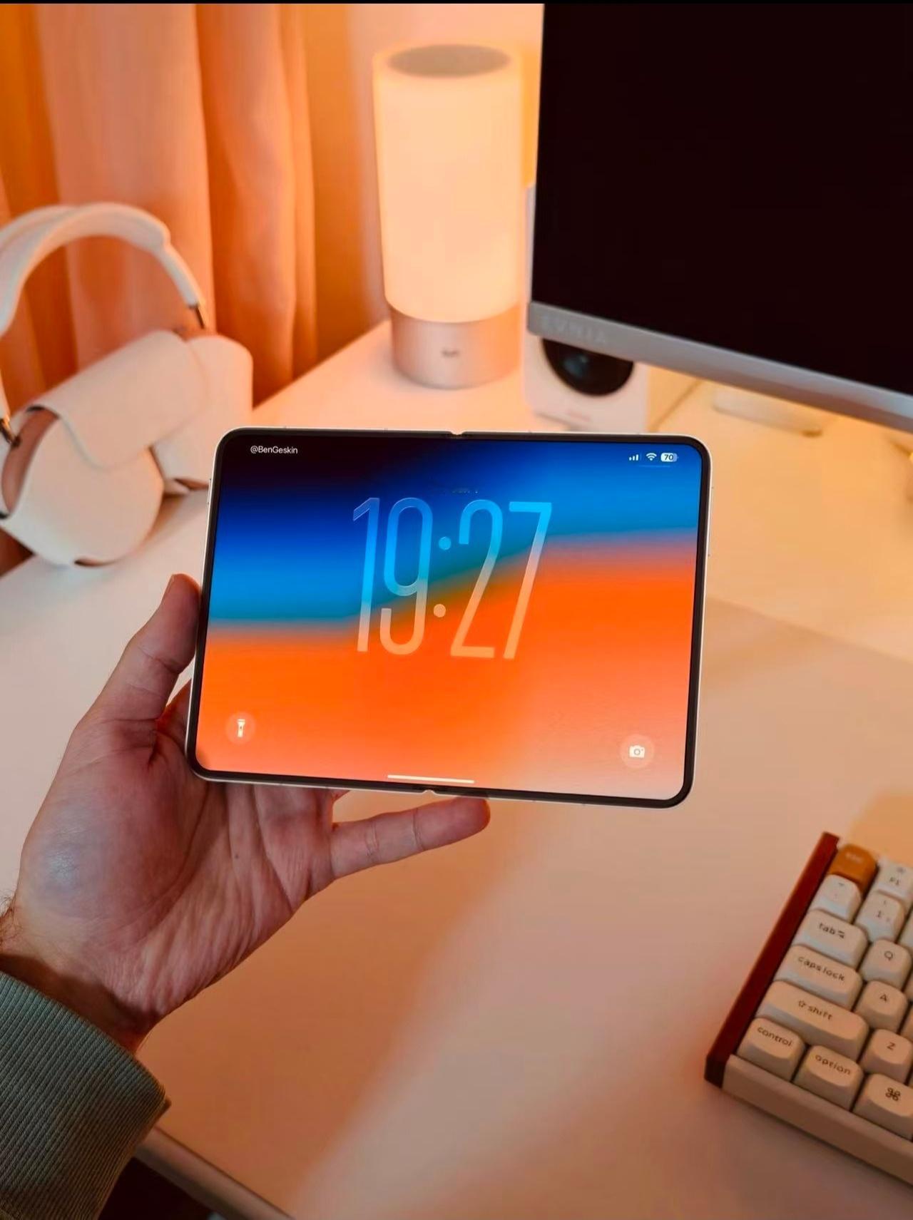 苹果将改为一年两次发布新品下半年有折叠屏了？ 