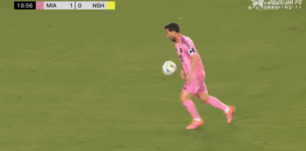 梅西分边，苏亚雷斯传中，梅西头球破门！！迈阿密1比0领先！！！梅西头球破门 迈阿