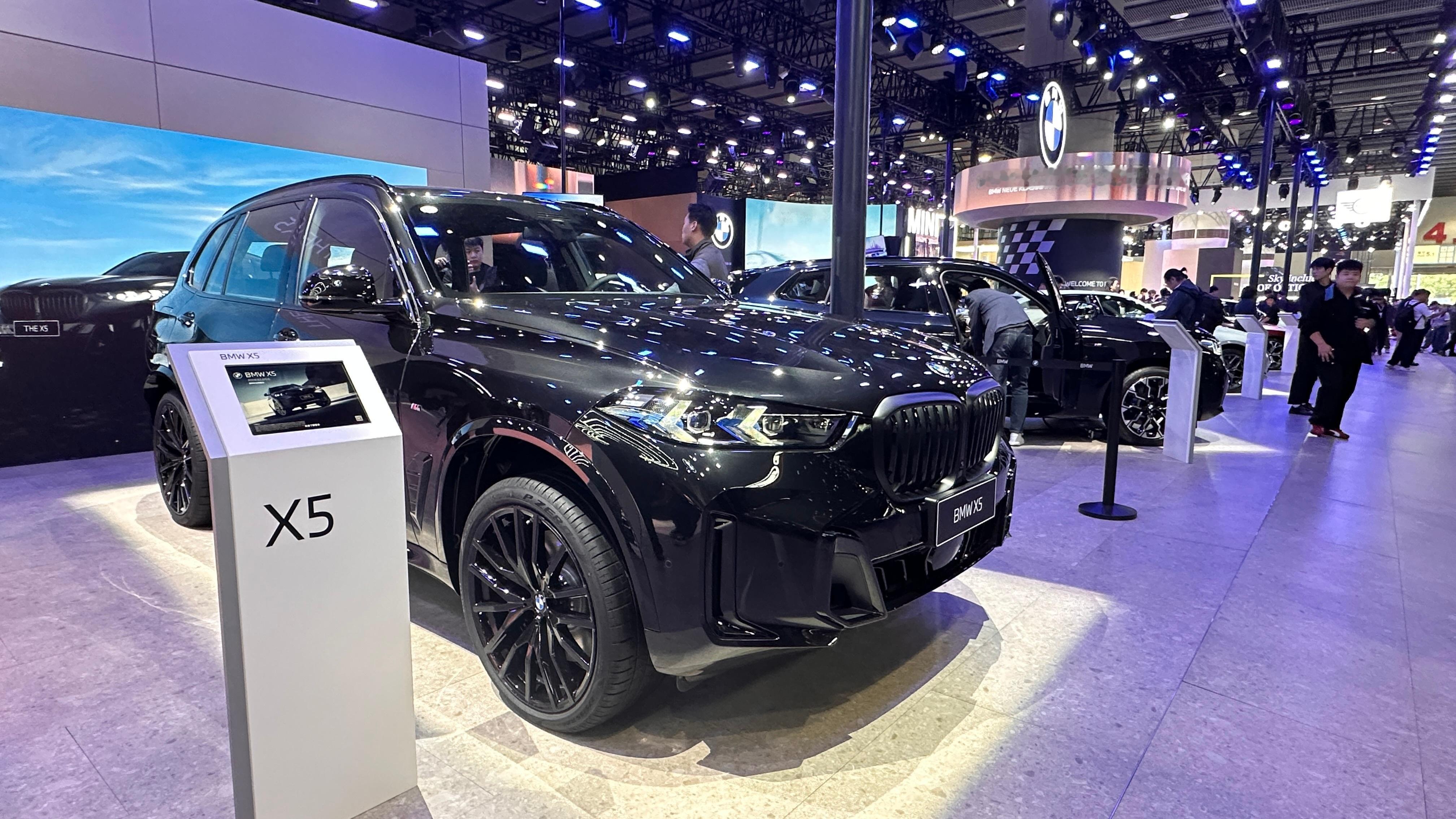 2025广州车展宝马展台，在A区4.1厅。 