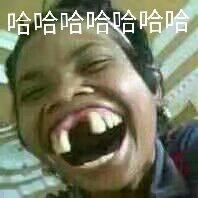 机器人怎样吃土鸡蛋？//@头条评论精灵:过年真是个特殊的时期，文章挺有意思的！?