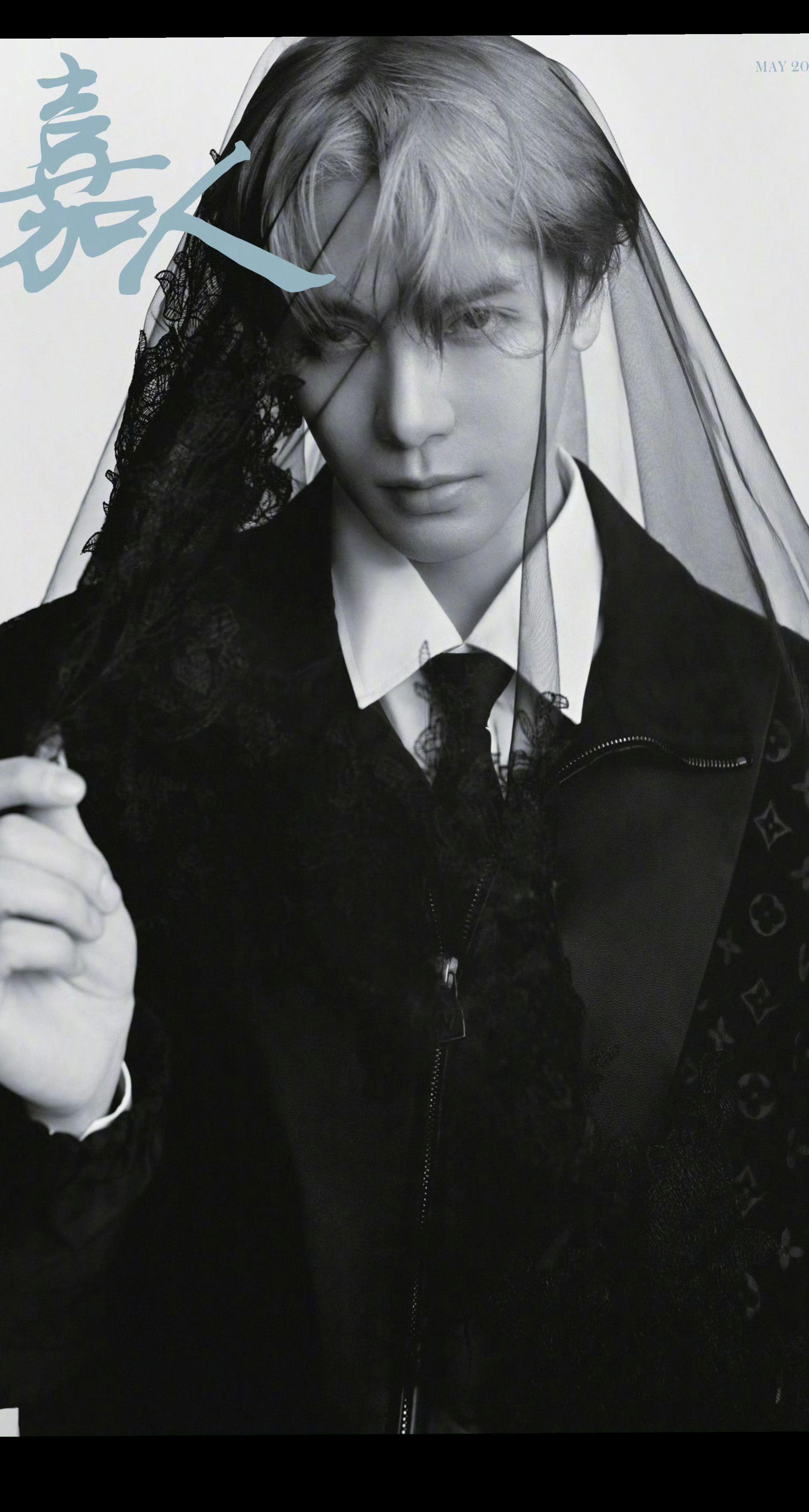 『pulchritudinous』。