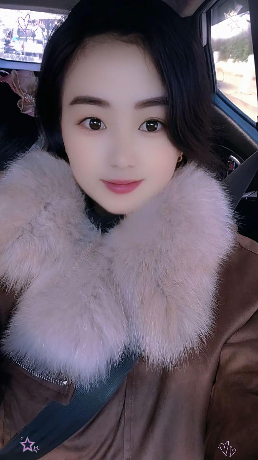 美颜一开，人间皆美女