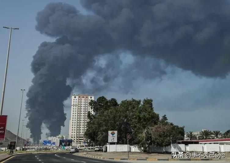 特朗普对伊朗“48小时最后通牒”，今天到期；
以色列宣布：已开始对伊朗政权设施实
