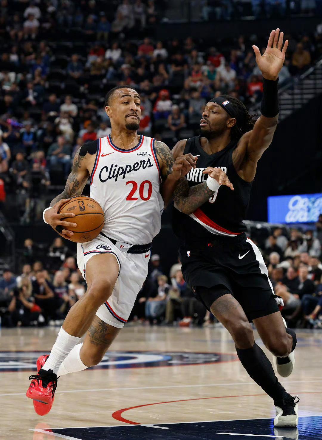 📷哈登新赛季篮不住 ​​​