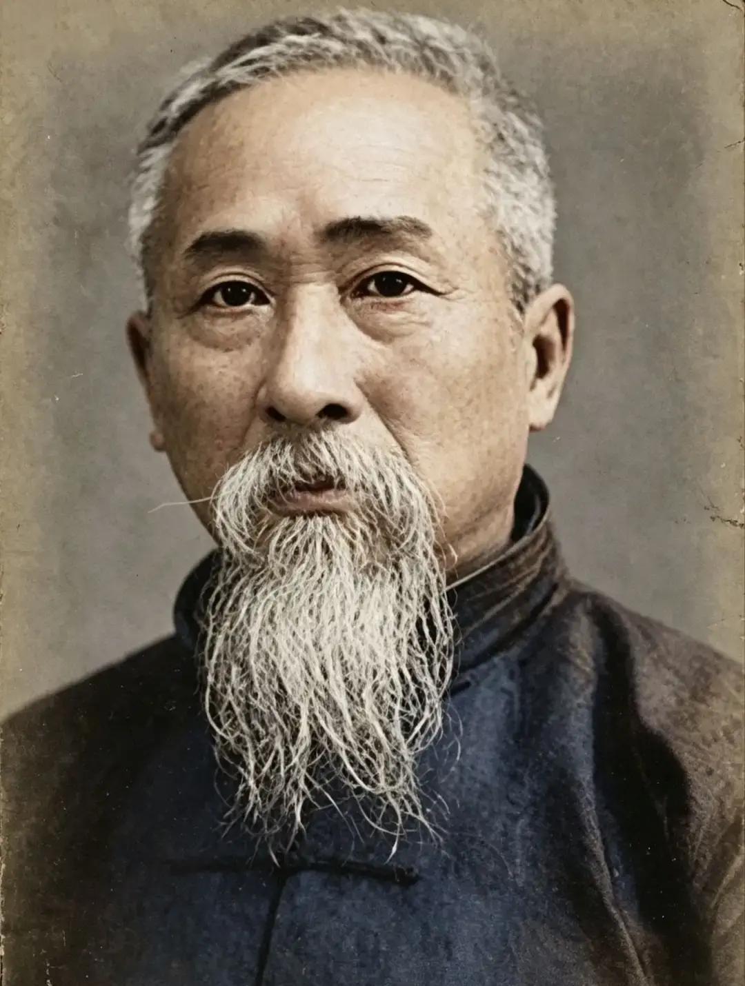 1911年12月29日，南京城里举行了一场决定临时政府去向的选举。
 
唱票结束