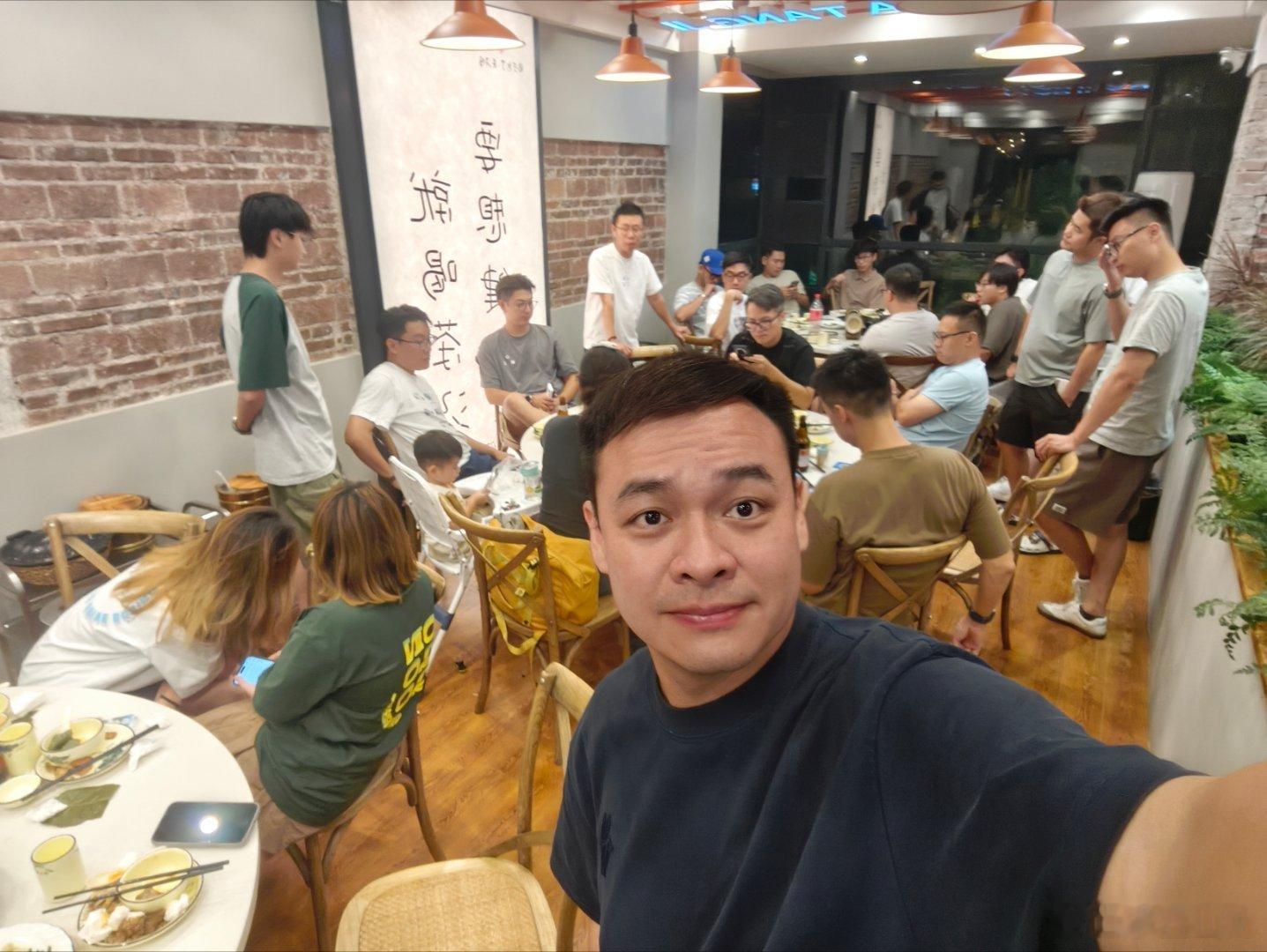 难得啊，只有做正经事先可以甘齐人！ 