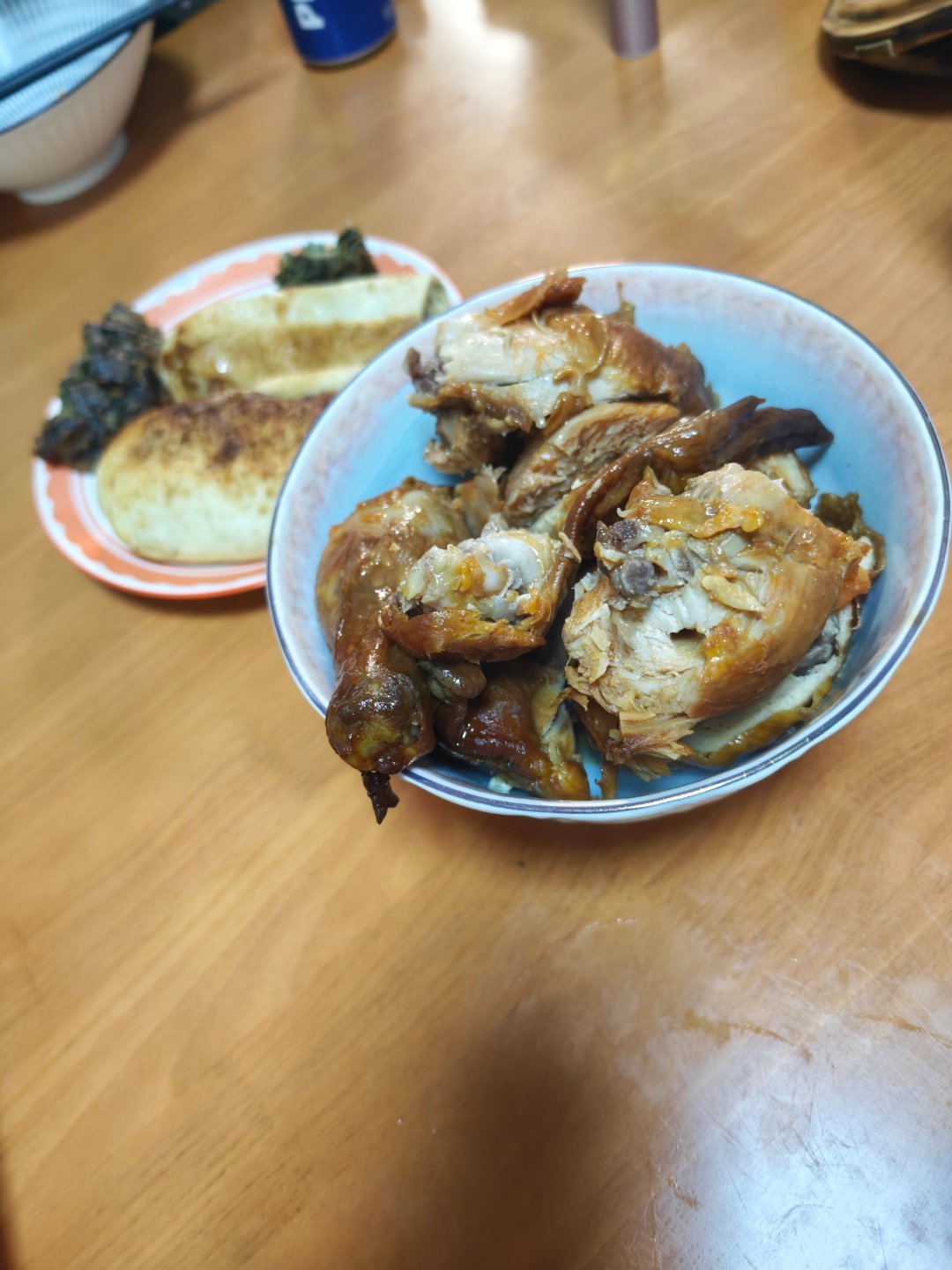 微波炉功率不够的缺陷出现了，热鸡热了十分钟还是冰的