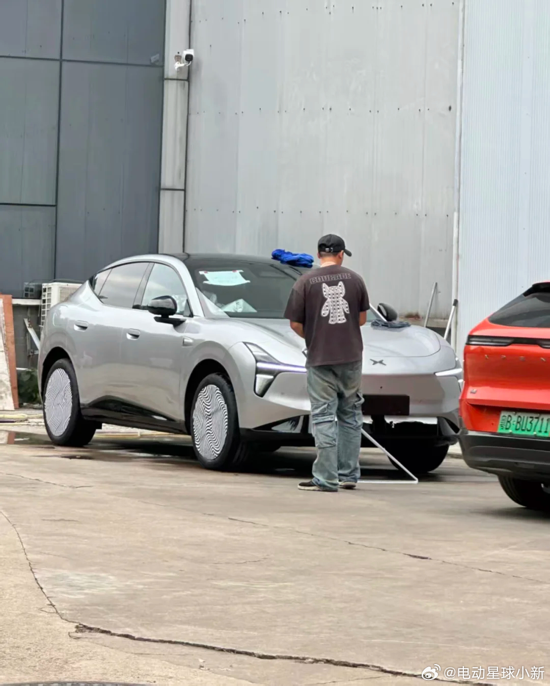 小鹏 MONA SUV 的无伪装曝光了？应该快要上了吧小鹏汽车新能源汽车