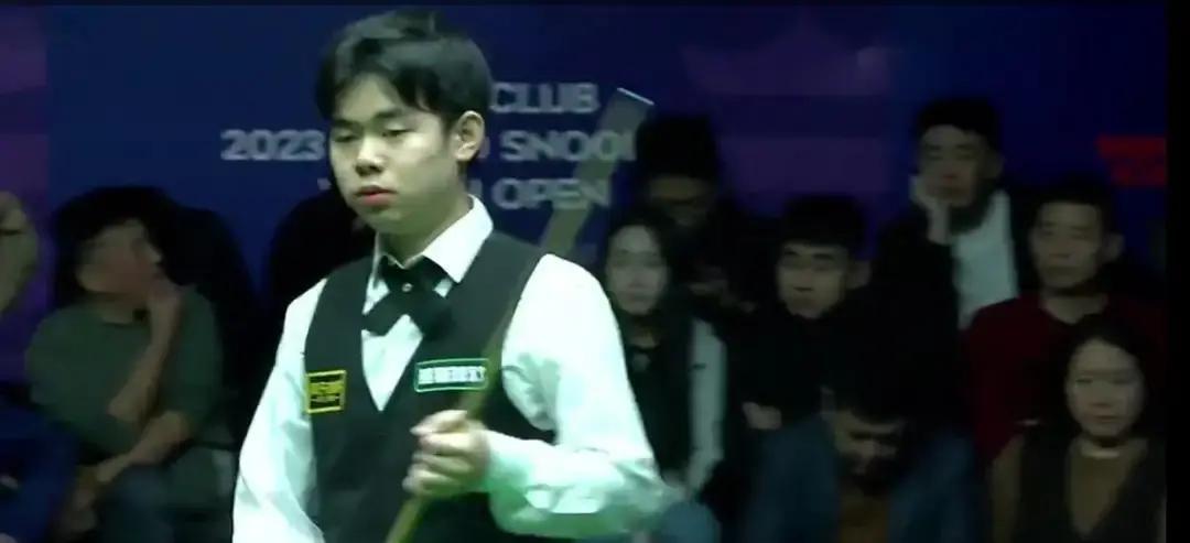 中国斯诺克这帮小伙子，在苏格兰打得是真不错。开门红，五胜一负，给今年的比赛开了个