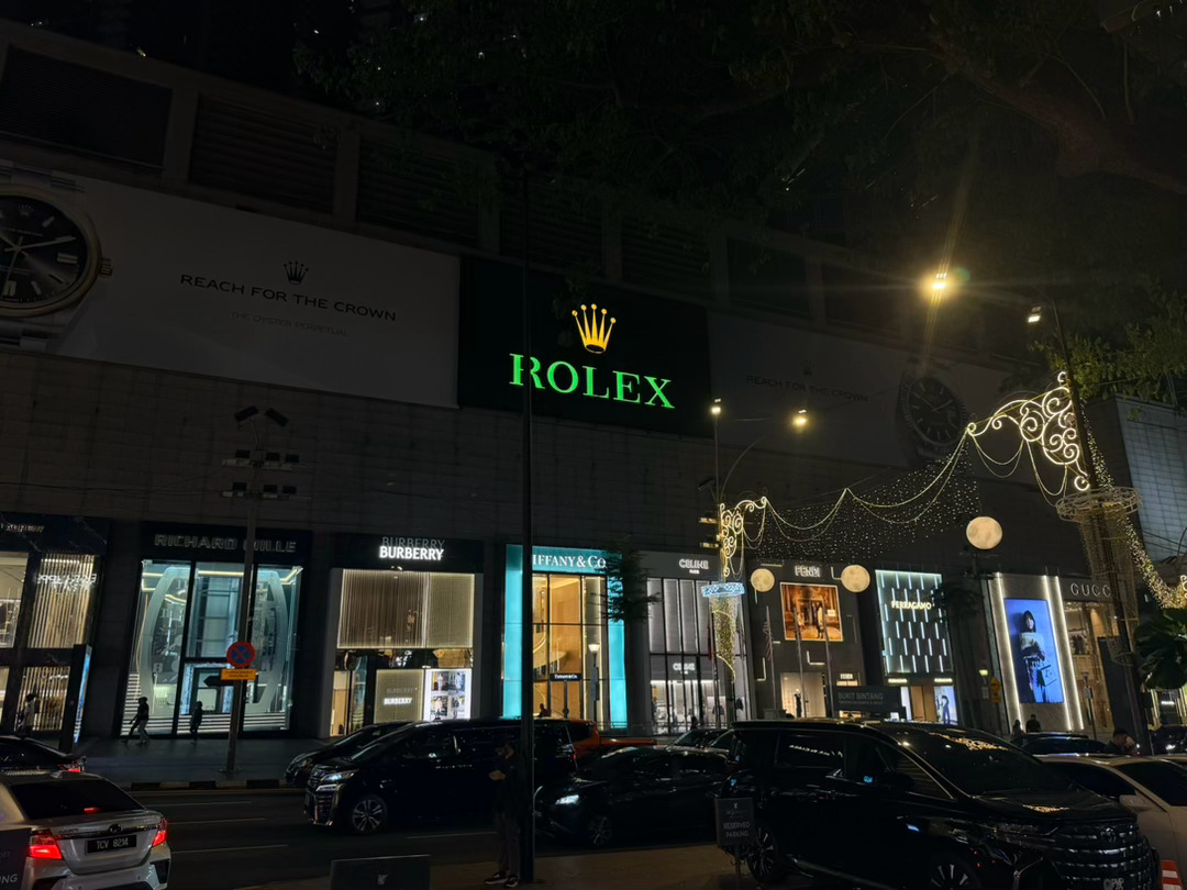 历时四个小时回到酒店比昨天早两个小时[笑cry]恭喜我潘拿下大马冠军2026f1