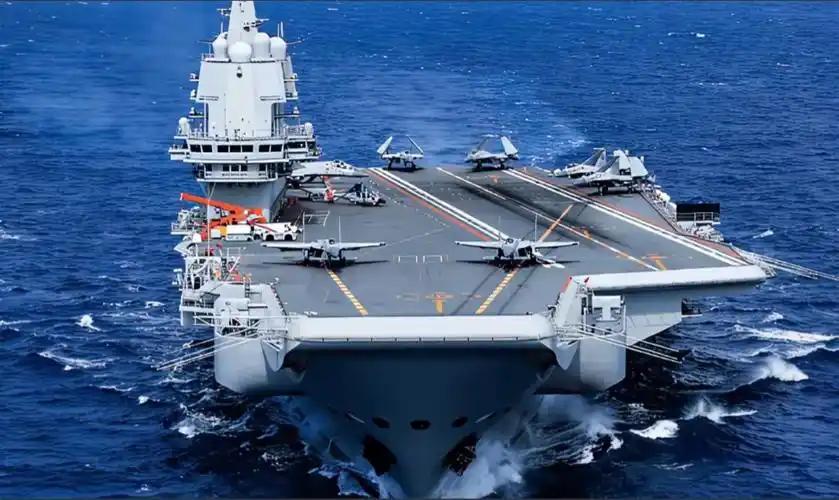 要真打起来，中国导弹能不能干掉美国航母？答案是，基本没戏。就算鹰击 - 21 这