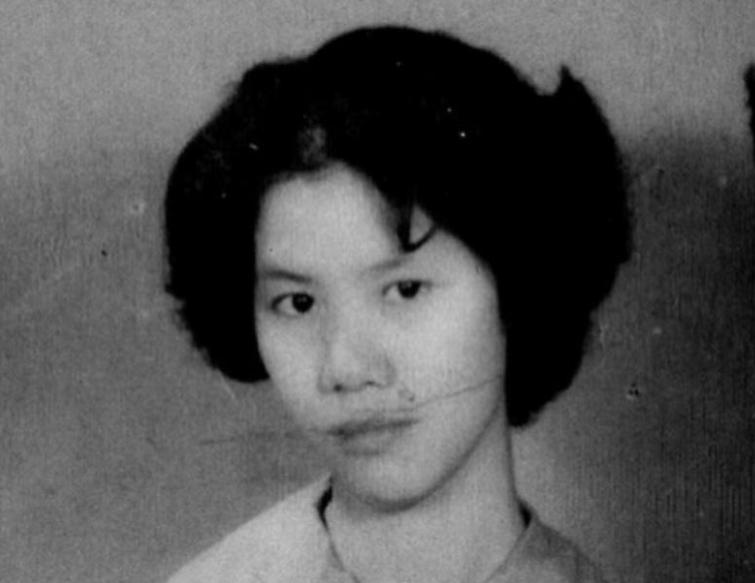 李小龙胞姐李秋源本月8日去世，
最难过的人不是小弟李振辉，
也不是李秋源的子女，