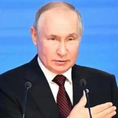 离谱！俄高官竟是美国顶级间谍，潜伏多年败露，只因一个致命破绽。谁能想到，在俄罗斯