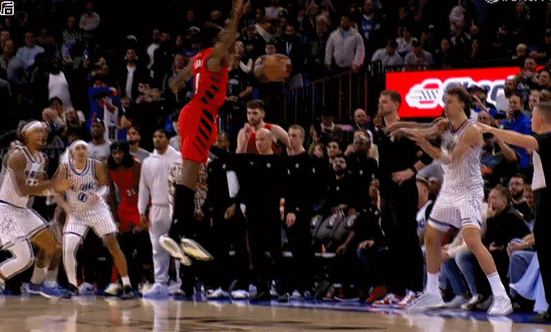 这比赛真是太下饭了……柯凡总结得很好，前面45分钟，那就是你在游乐园排队的时间，