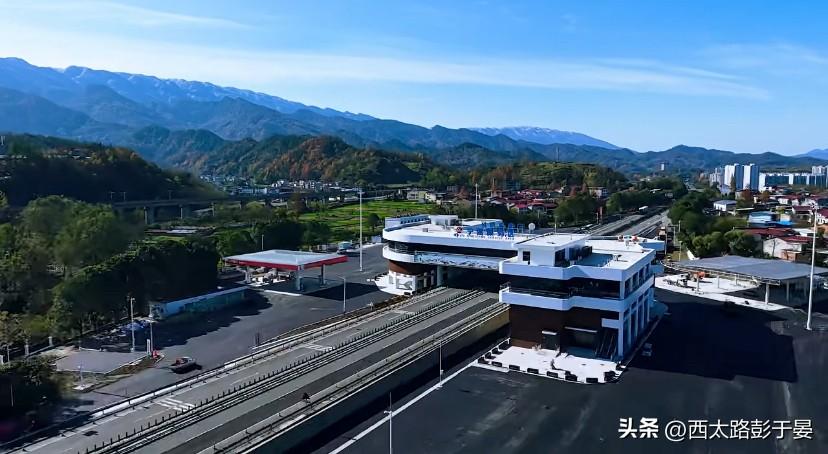 西北首个跨主线服务区，即将惊艳亮相！

你没听错，西北首个跨主线服务区——宁强服