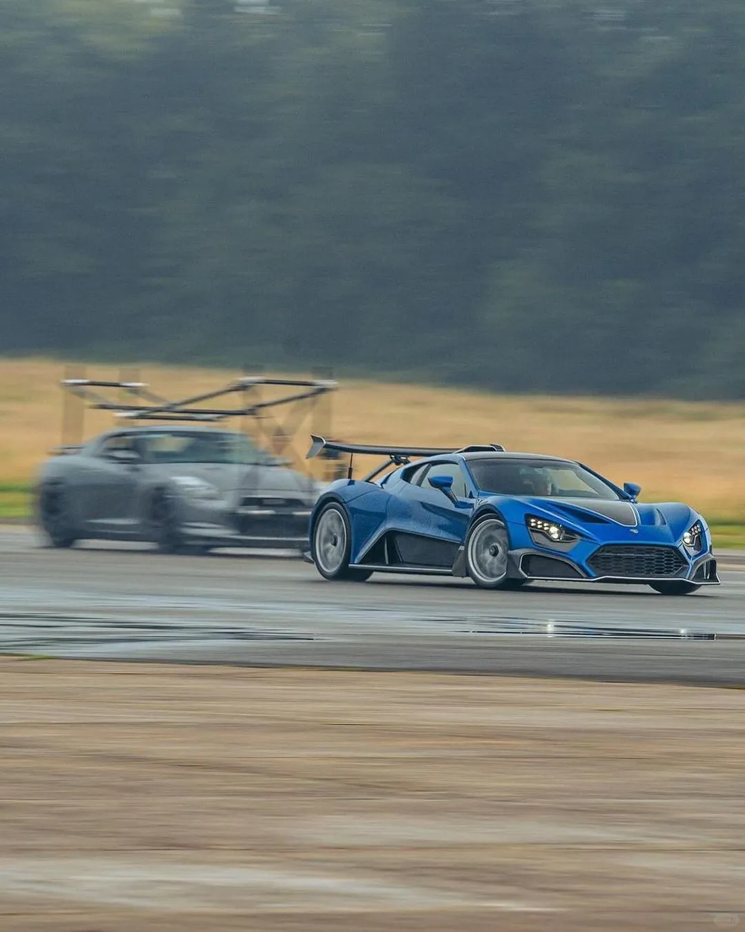 Zenvo TSR-S with its crazy rear wing 🦅