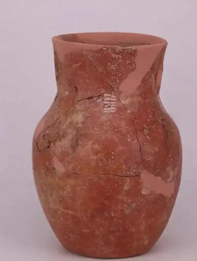 易中天说中国历史只有3800年！

第一，浙江义乌桥头遗址（上山文化，距今约90