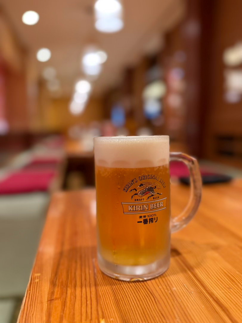 人生很多问题不是用来解决的而是用来接受的你不在挣扎的那一刻它就不再是问题了 