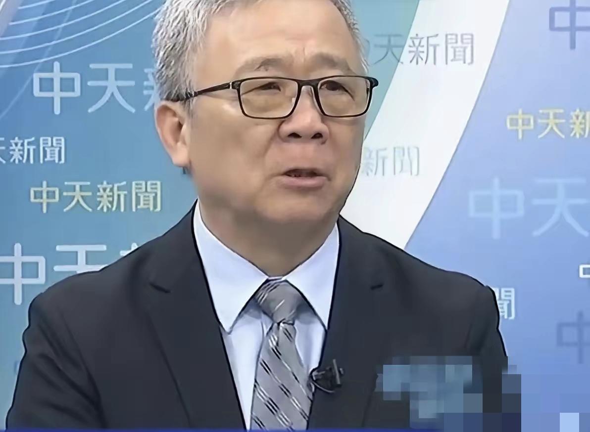 台媒热议东部战区无预警发布新歌曲《把胜利的旗帜插在宝岛上》，台退将栗正杰直言：不