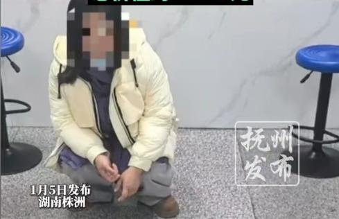 “离了个大谱！”近日，湖南株洲，一女子想买几件衣服回家过年，在店内试穿时发现老板