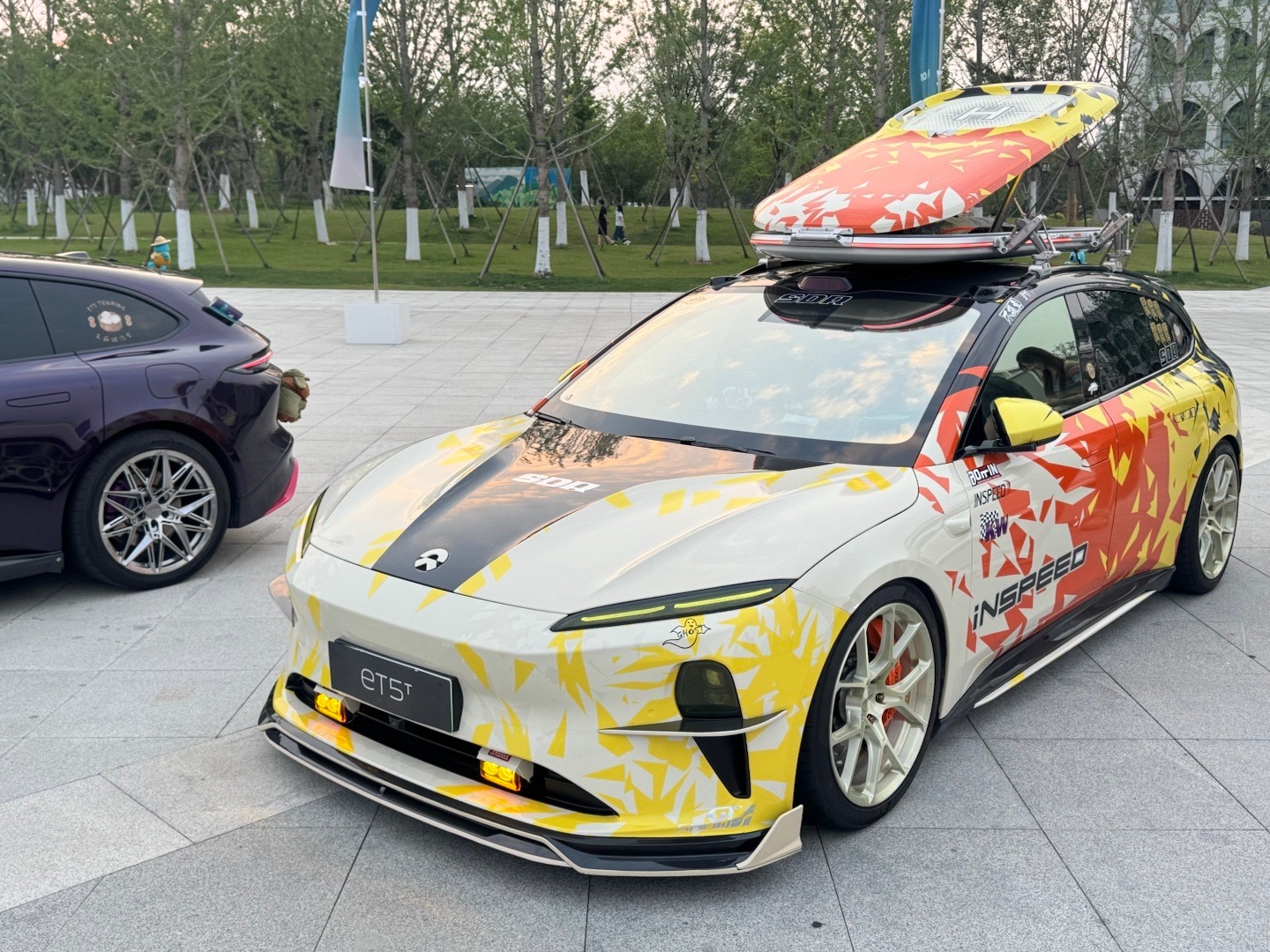 蔚来新ET5新ET5T上市 车主们的改装集市实在是有点帅的不行。颜值高的产品，吸