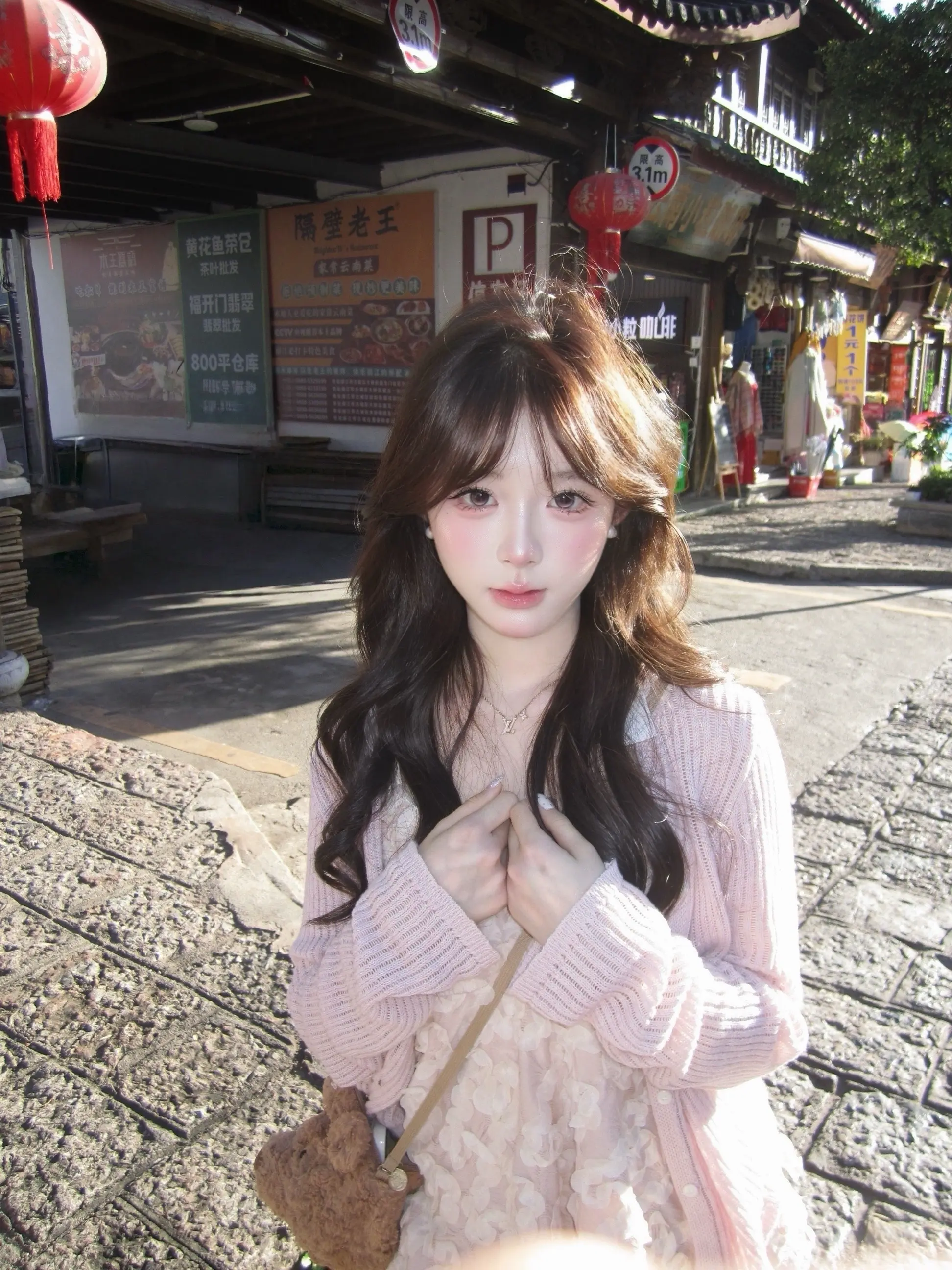 在你眼里 我是否如初见般可爱