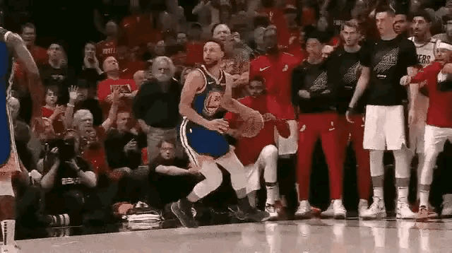 詹姆斯和库里的不同在哪？