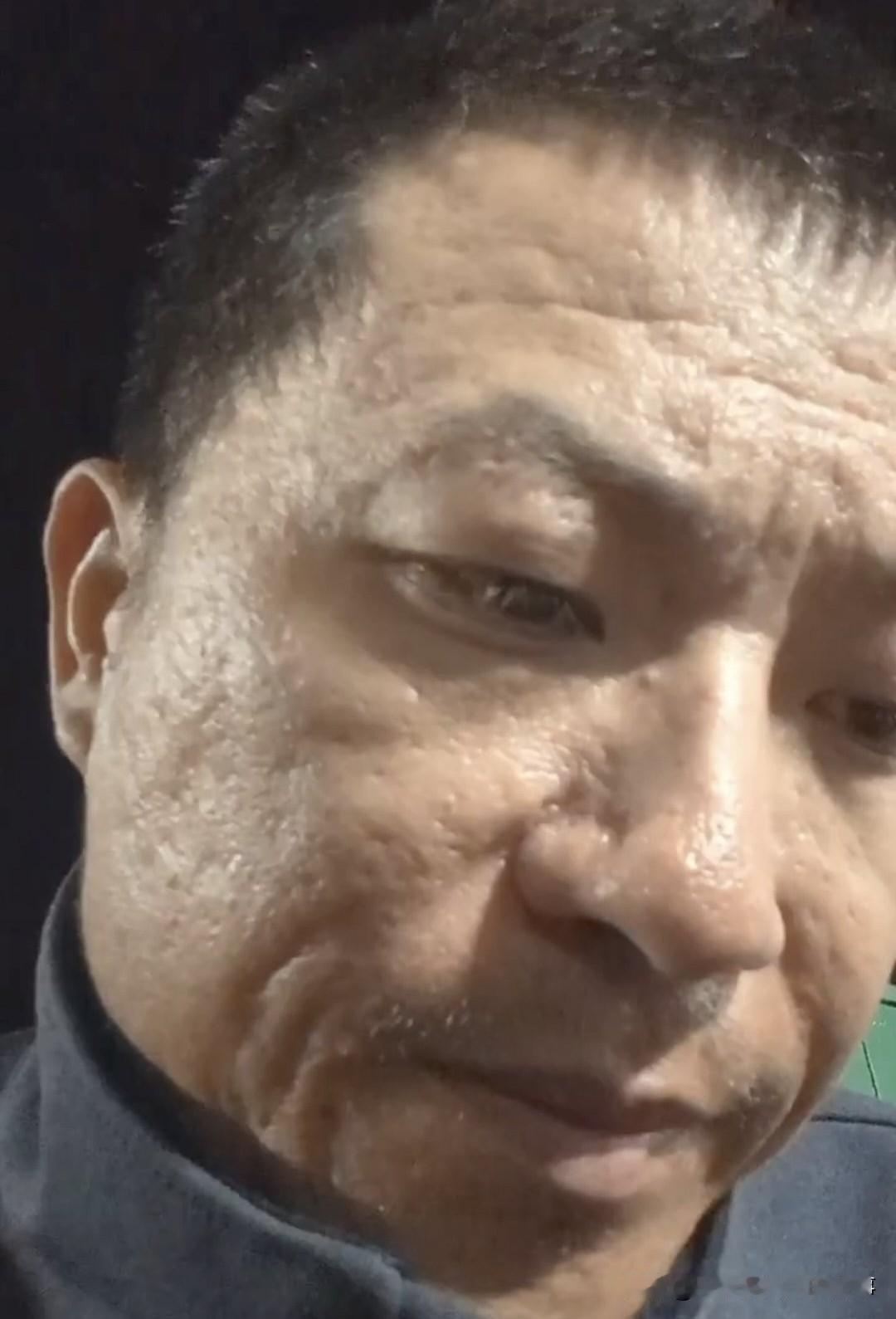 甜甜圈王伟恒还活着！控诉被美国警察暴打罚款，求CIA救它！大骂美国！
作为润人圈