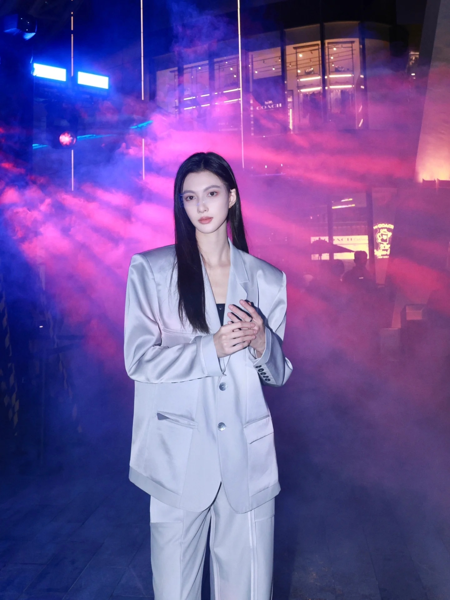 夜间主角副本 ​​​